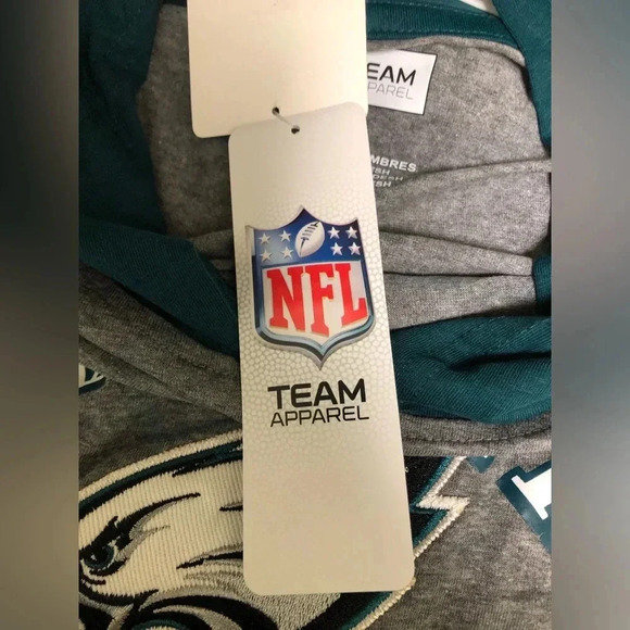 Philadelphia Eagles Thin Hoodie - Picture 5 of 7